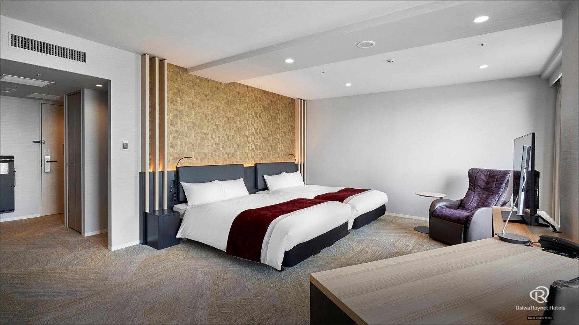 Daiwa Roynet Hotel Kanazawa Eki Nishiguchi Zimmer foto